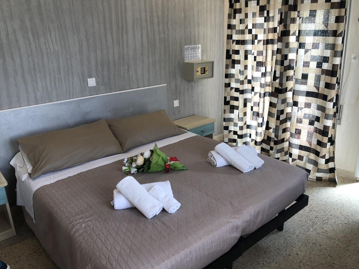 Hotel Monti ริชโชเน ภายนอก รูปภาพ