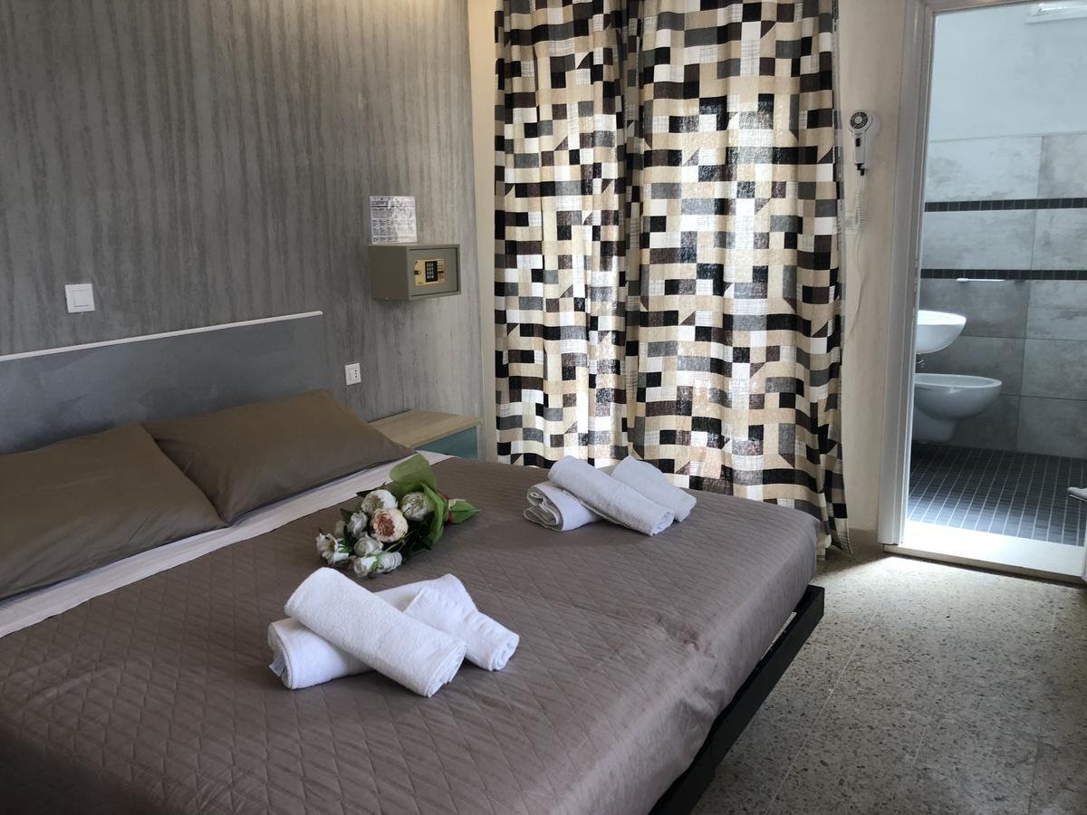 Hotel Monti ริชโชเน ภายนอก รูปภาพ