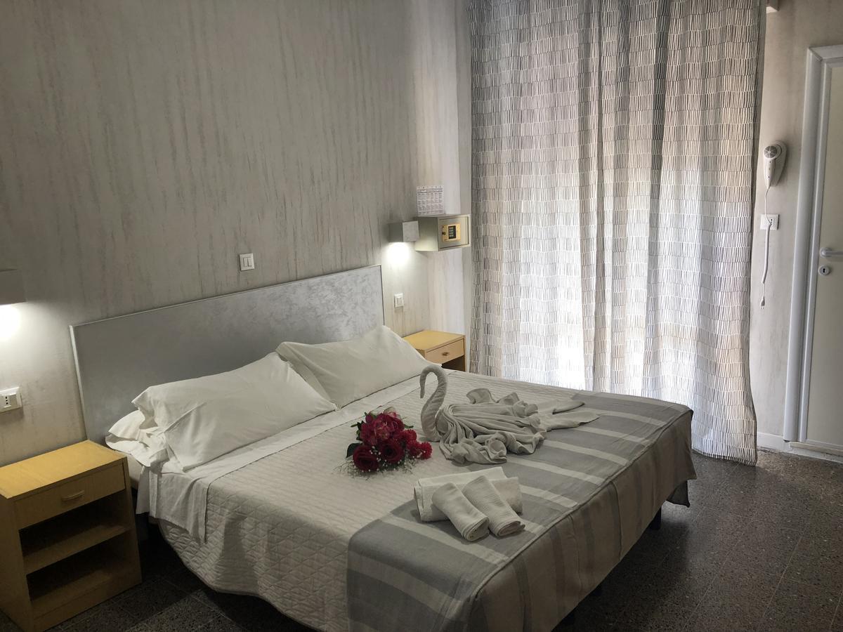 Hotel Monti ริชโชเน ภายนอก รูปภาพ